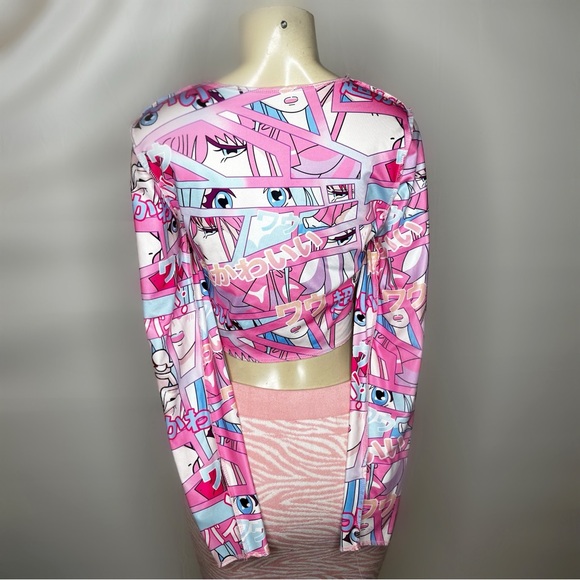 Pink kawaii long sleeve anime crop top, size L - Picture 4 of 4